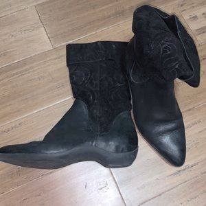 Fluevog Suede flat boots